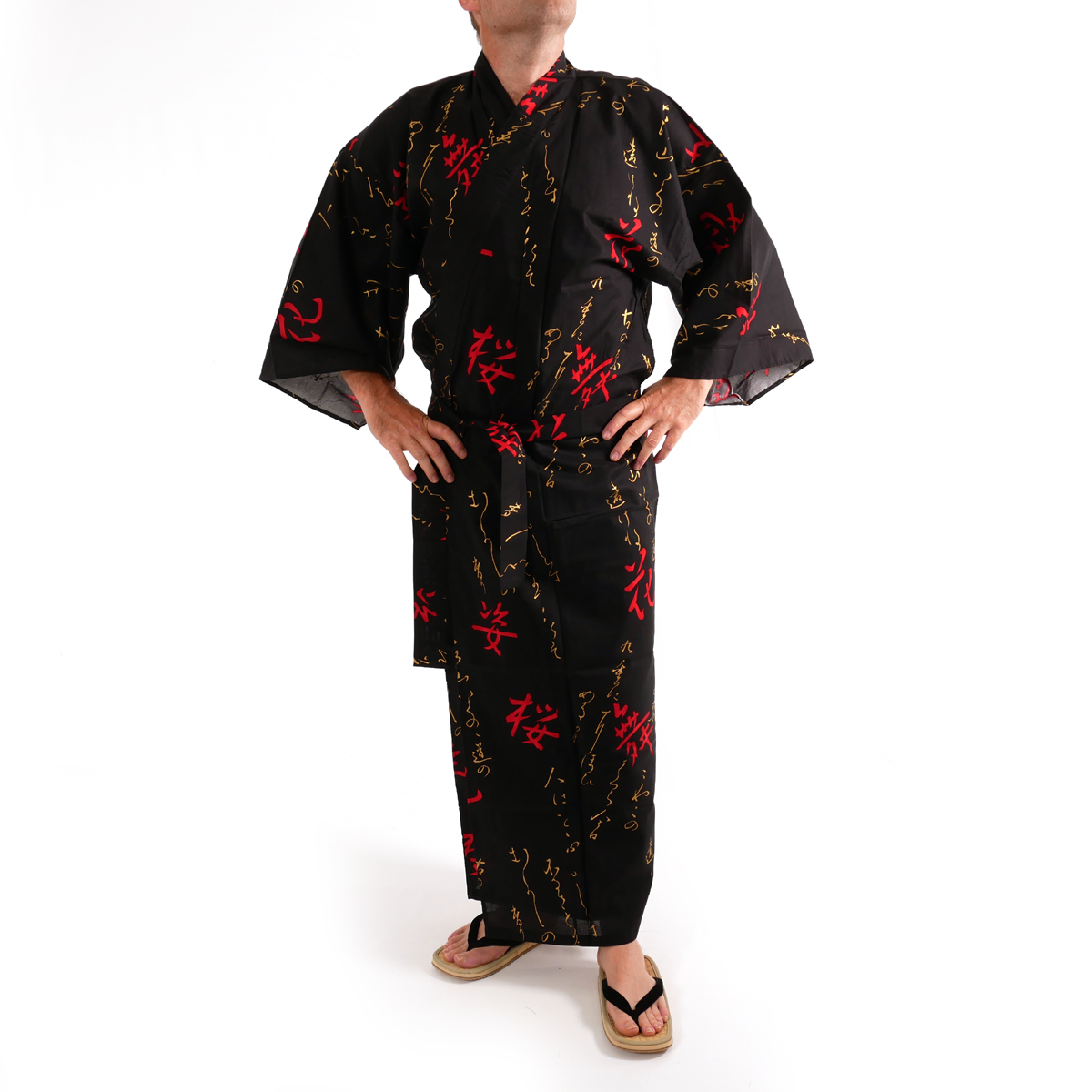 Мужчина в кимоно