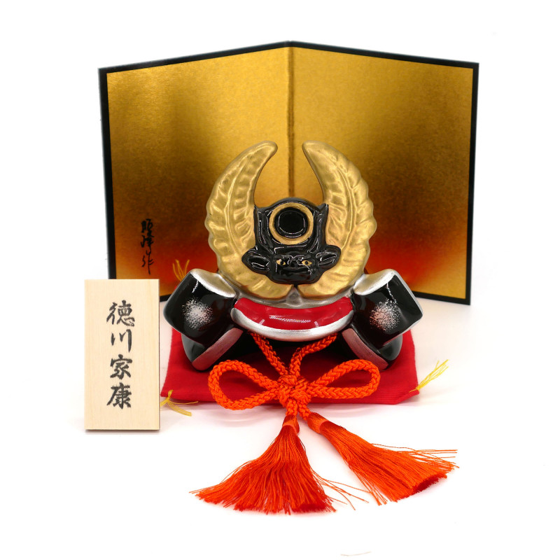Ornamento per elmo Kabuto del grande Damyos del Giappone feudale in ceramica, TOKUGAWA IEYASU, 8,1 cm