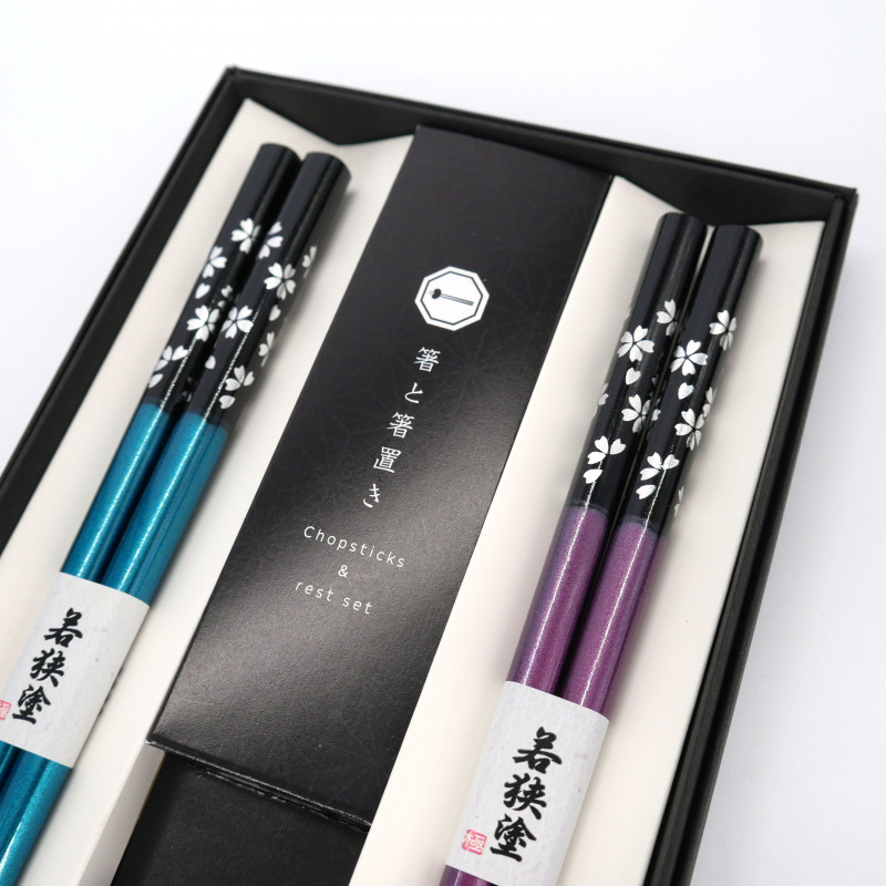 Set de 2 paires de baguettes japonaises et de 2 porte-baguettes en acrylique et résine motif fleur de cerisier bleu et violet, S