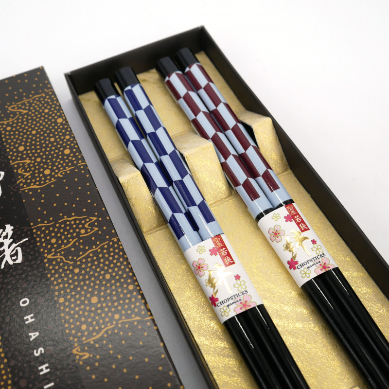 Set of 2 pairs of Japanese chopsticks with red and black tile pattern, YABANE, 23cm