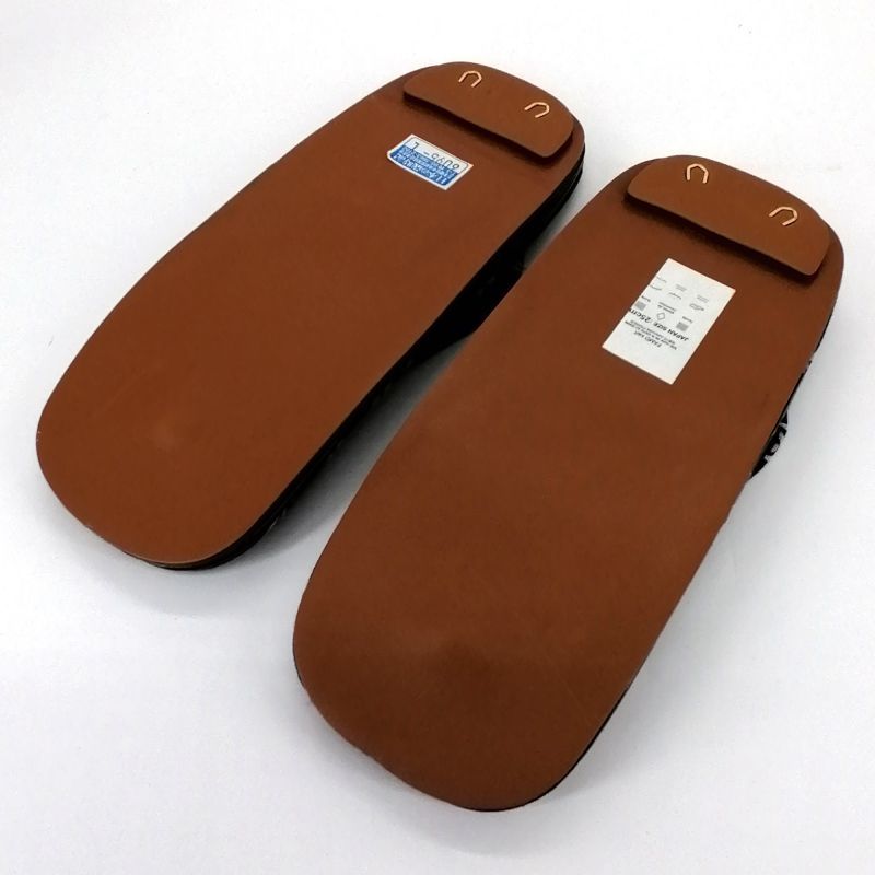 Paire de sandales japonaises zori en tissus, KAMAWANU