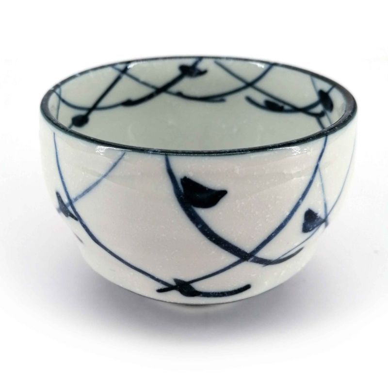 Japanische Keramik Teetasse, weiß und blau, Vogel Silhouetten - TORI