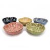 Set aus 5 kleinen dreieckigen japanischen Keramik-Teeschalen in Kirschblüten – SAKURA
