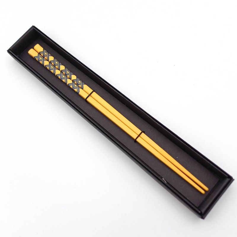 Pair of Japanese resin chopsticks - GARA HASHI CHAIN