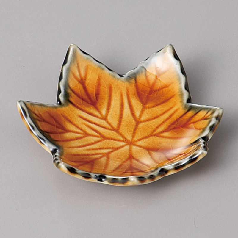 Small Japanese leaf-shaped plate, MOMIJI, brown
