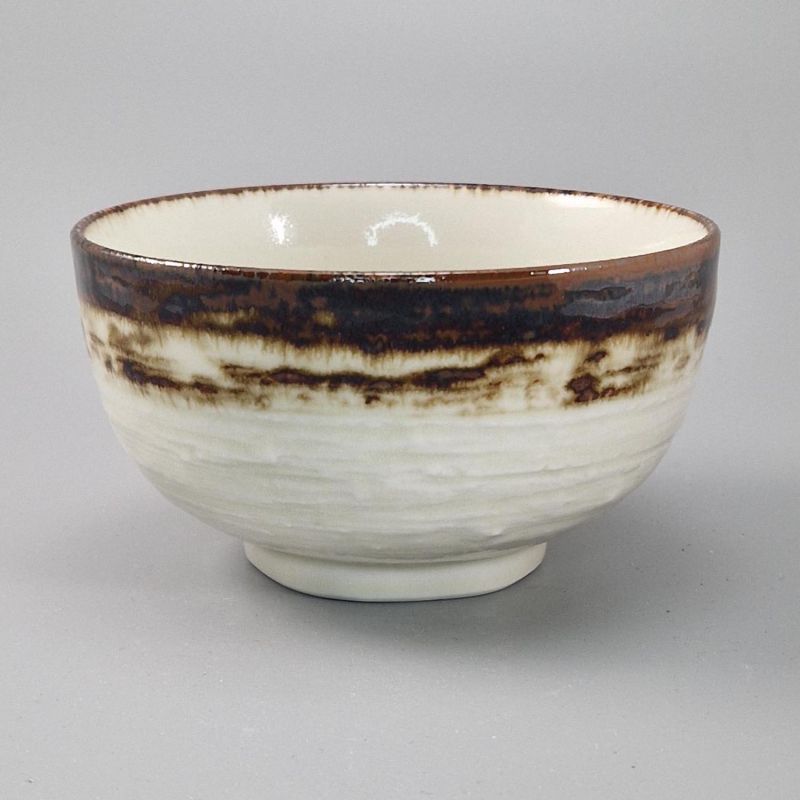 Japanische Donburi-Schale aus weißer Keramik mit braunem Rand - KYOKAI