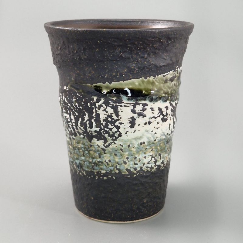 japanese black silver rustic teacup KUROMAKI KINSAI