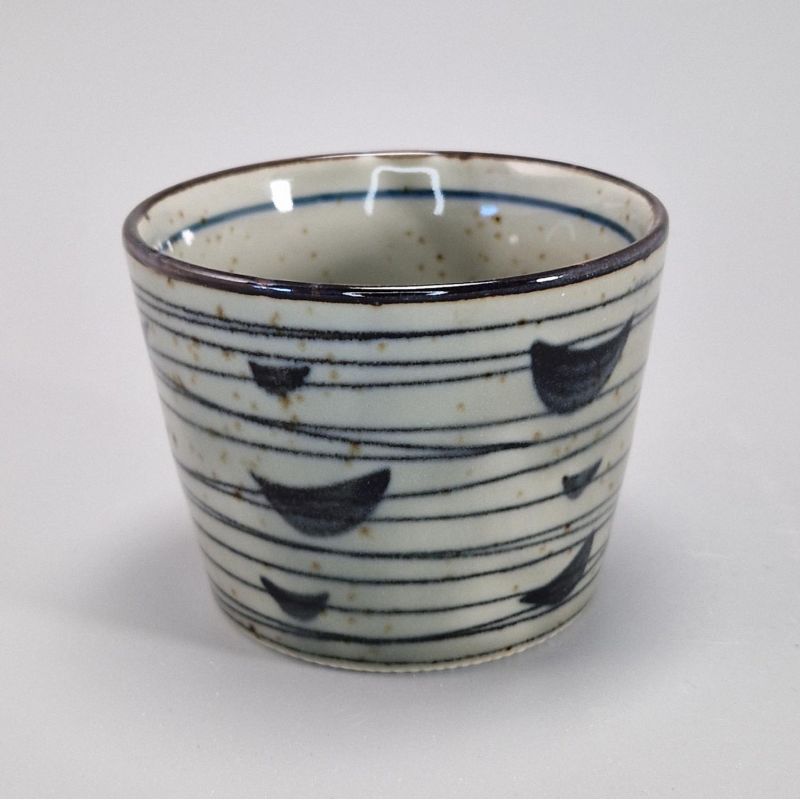 Tasse à thé japonaise en céramique, gris et bleu, silhouettes oiseaux - TORI