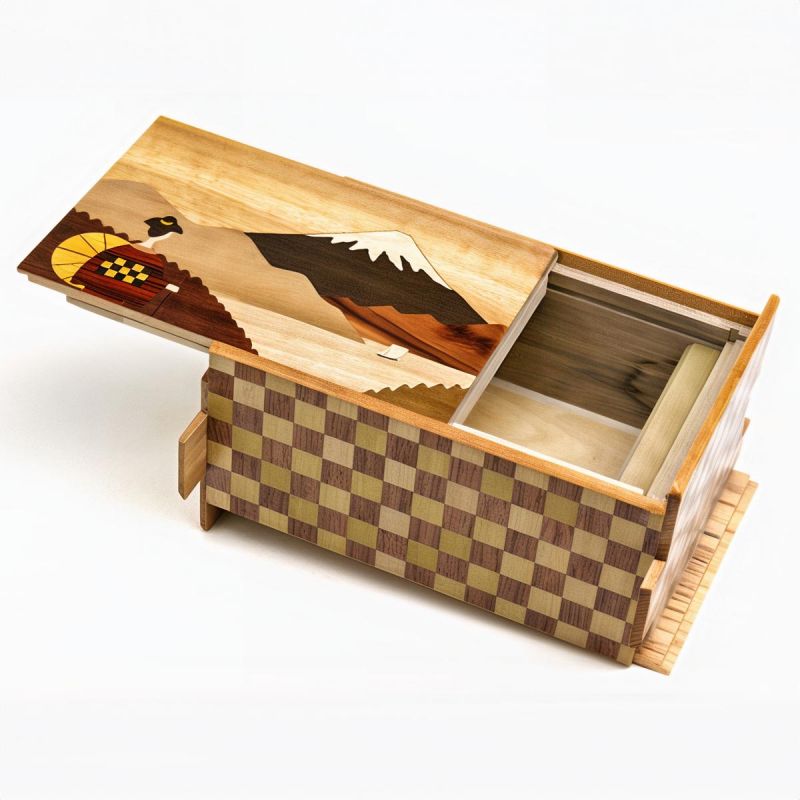 Secret box in traditional Yosegi marquetry from Hakone, MAIKO, 21 levels