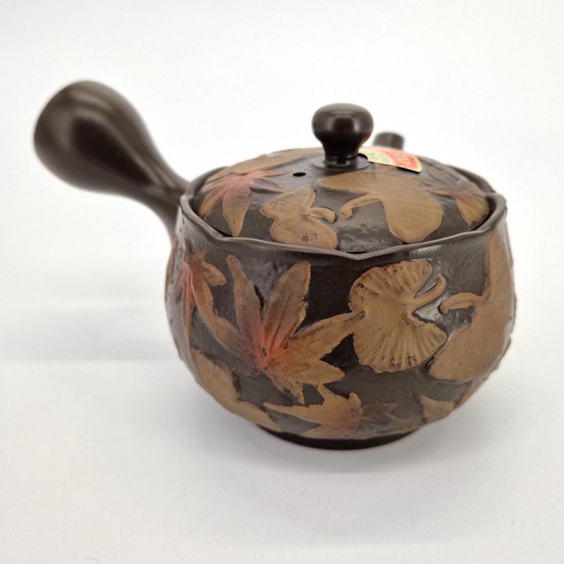 Japanese kyusu teapot in black tokoname clay with GINKGO MOMIJI pattern, 280 cc