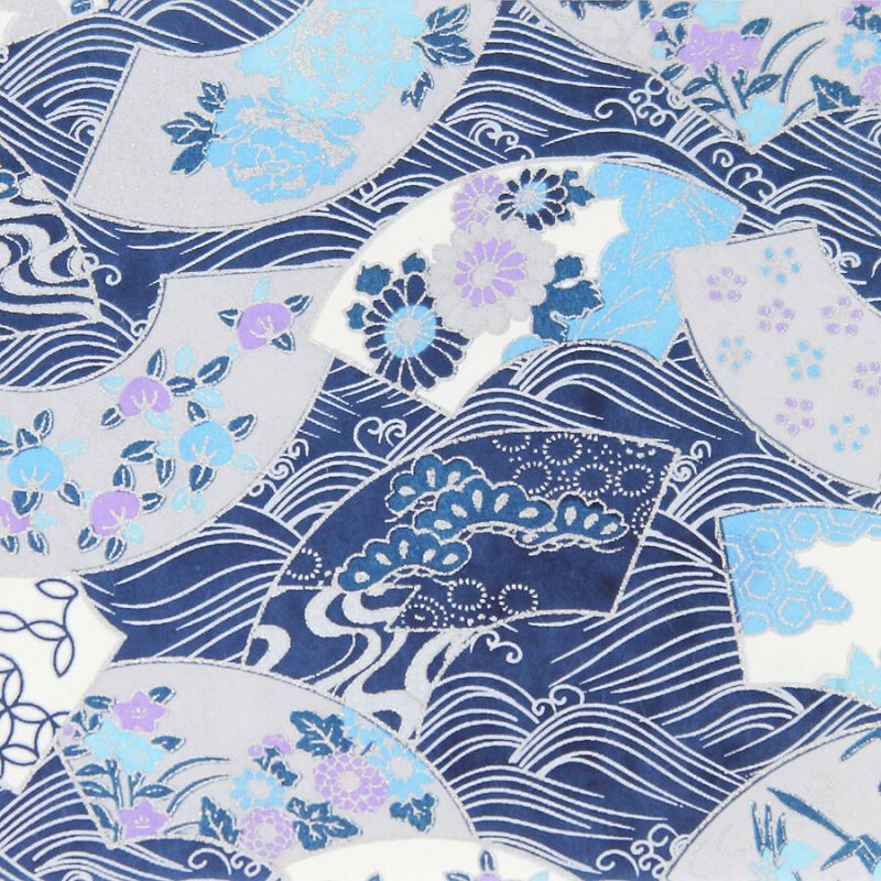 großes Blatt japanisches Papier, YUZEN WASHI, blau, Blumenmuster auf der Welle, Fächer der vier Jahreszeiten