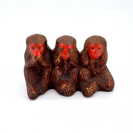 Japanese cute porcelain figurine of three wise monkeys 1950s